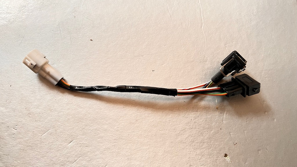 QT-CH-OUTT Quadtech Plug and play cable for Can-Am Outlander twin tail lights