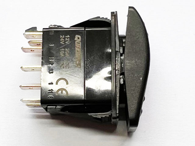 AES-103M-HF Quadtech Hazard Fog (on)-off-(on) switch