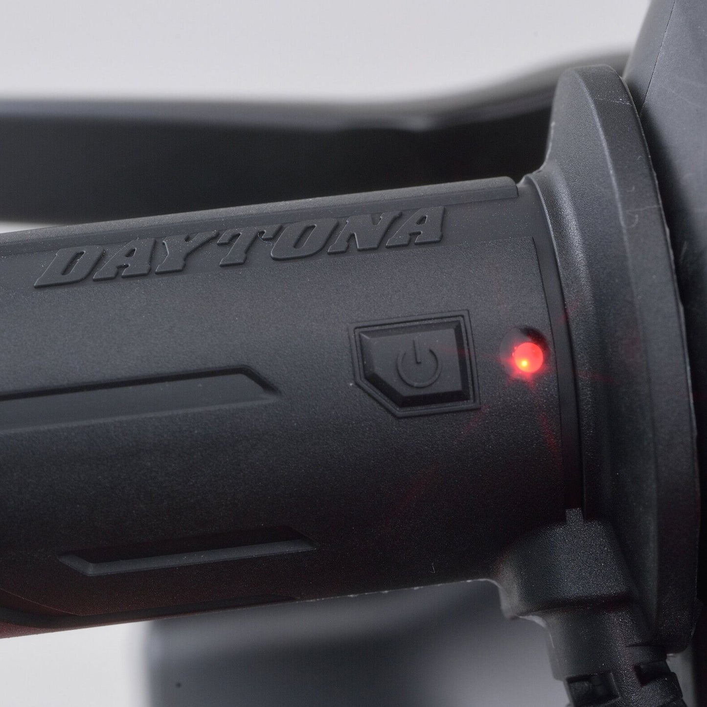 DAY-HG02 Daytona Daytona Intelligent Motorcycle Heated Grips With 4 Level Heat Control and Battery Protection